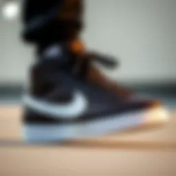 Sleek design of Nike Blazer Mid Siyah showcasing its stylish silhouette