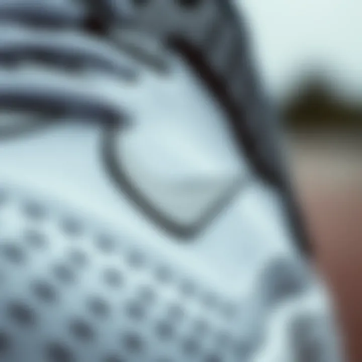 Material Quality in Nike Invincible Run 3 Close-up of the material used in Nike Invincible Run 3