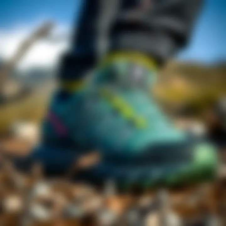 User testimonials showcasing the Salomon XA Rogg 2 GTX in various outdoor settings.